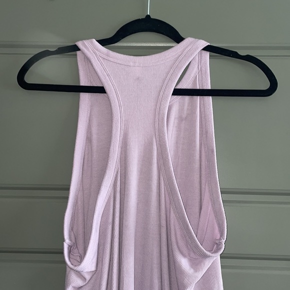 Old Navy Active Razorback Tank - Picture 6 of 6